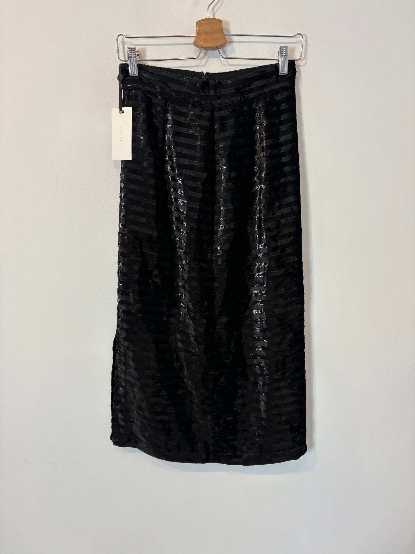 INTROPIA. Falda midi texturas