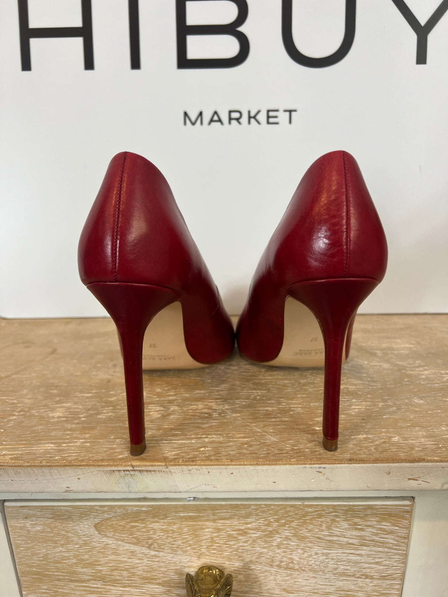 ZARA. Red brooch heels. Size 37