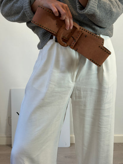 OTRAS. Cinturón ancho piel