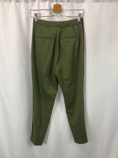 ZARA.Pantalón verde rayas T.xs