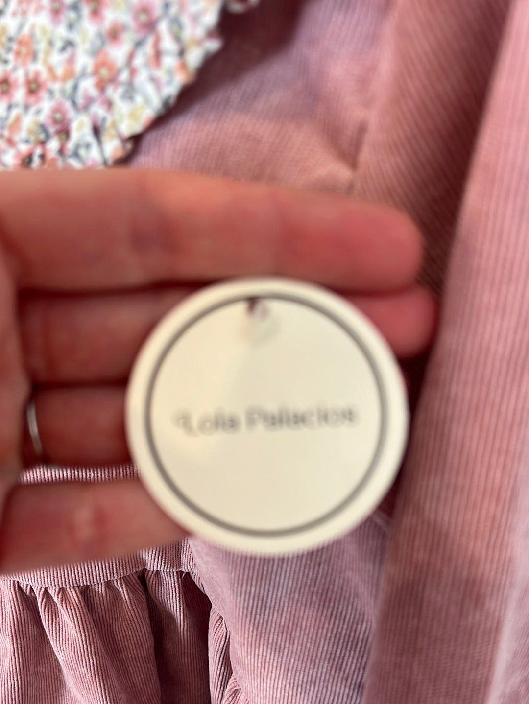 LOLA PALACIOS. Pink textured dress for girls. Size 8 years.