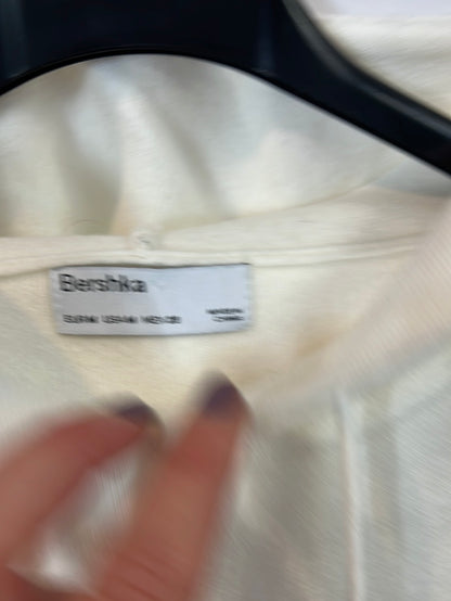 BERSHKA. White knit sweater TM
