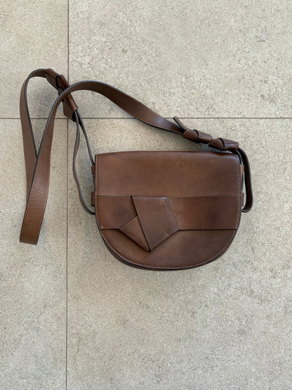 MALABABA. Bolso marrón piel asa larga
