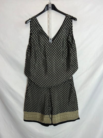 NATURE. Total look black fluid print. TSM