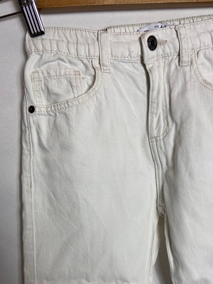 ZARA. White denim-effect trousers, size 4-5 years
