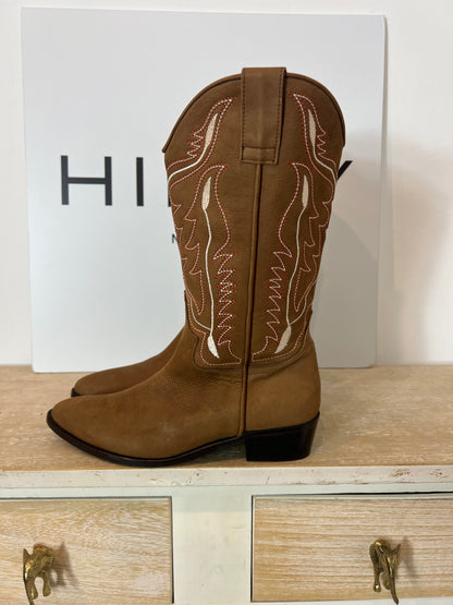 MICUIR. botas camel cowboy T.38