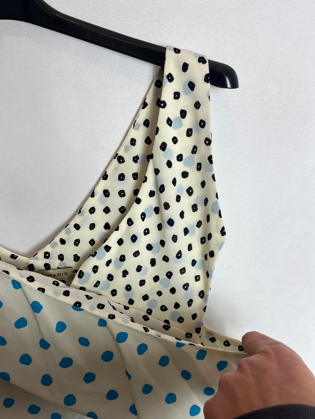 BALENCIAGA. Top seda doble capa asimetrico . T 40