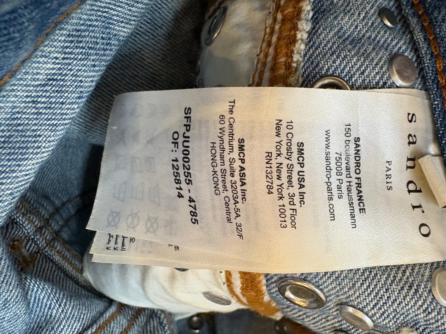 SANDRO. Falda denim abalorios