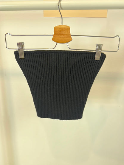 ZARA. Top palabra de honor canalé negro. T S