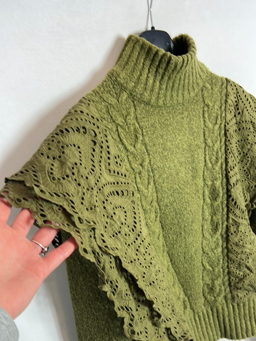 HIGH SPIRIT. Jersey detalles encaje T.m