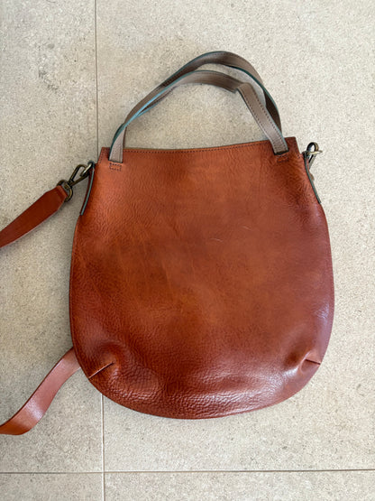 BEATRIZ FUREST. Bolso mediano piel doble sas