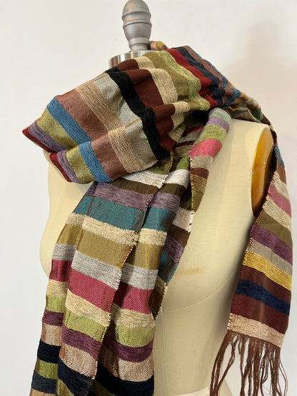 OTRAS. Fular textura colores