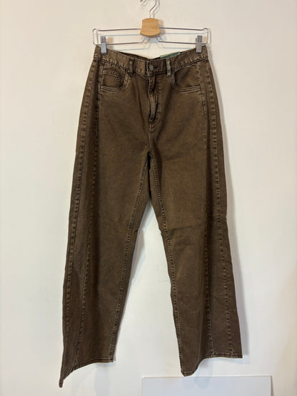 INTROPIA. Denim marrón costuras