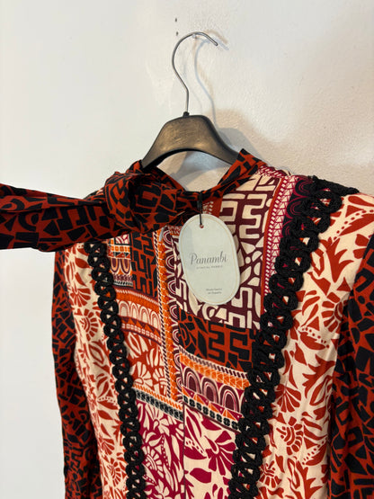 PANAMBI. Vestido largo fluido hombreras