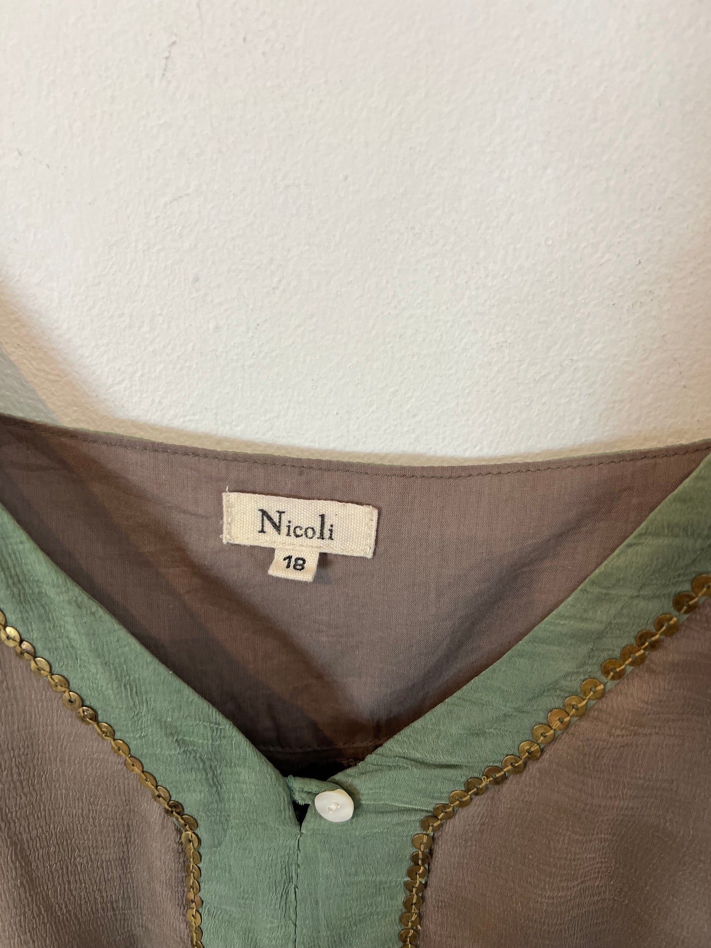 NICOLÍ. top bicolor abalorios T.18 (s)