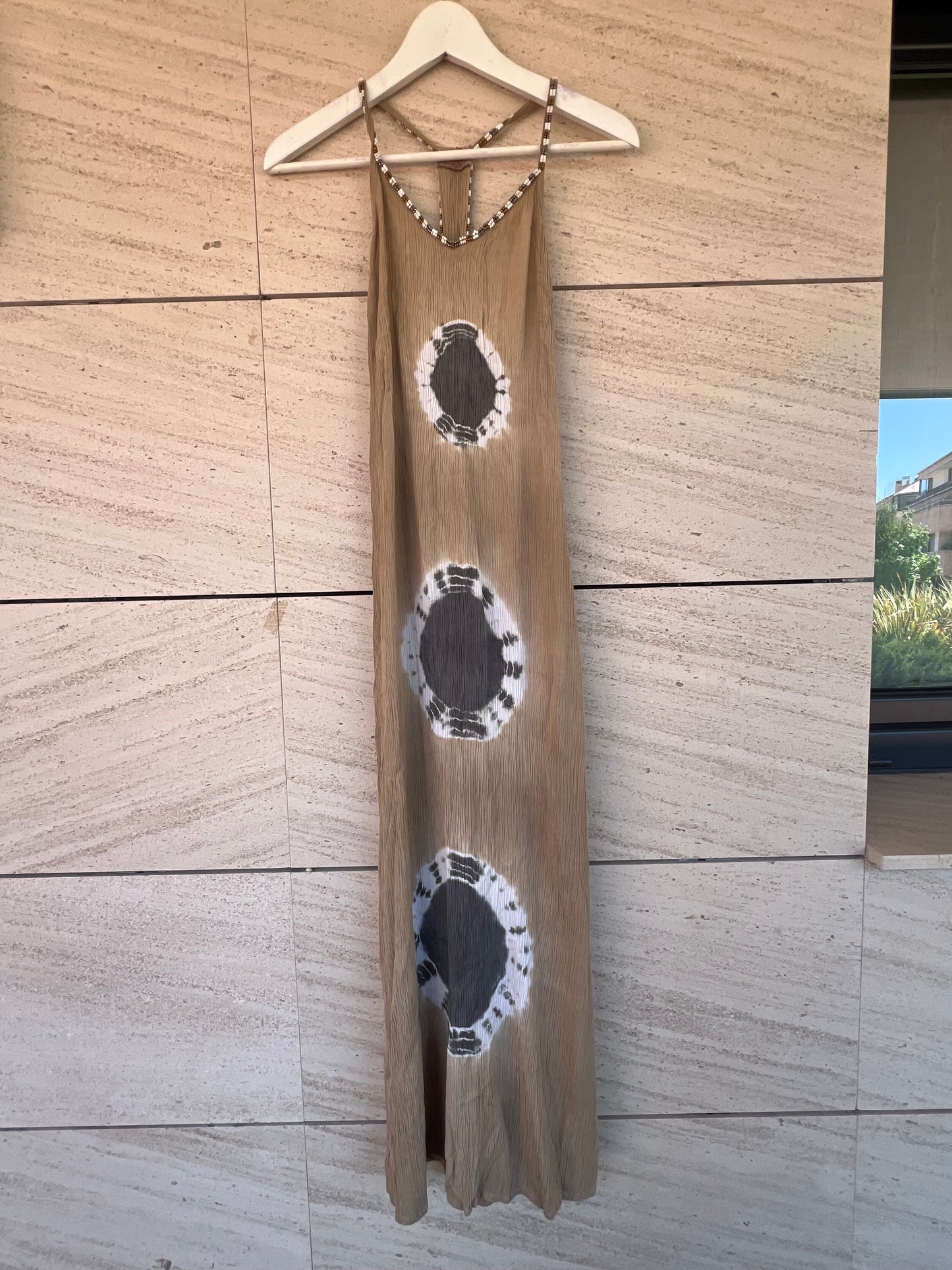 OTHERS. Long tan shell dress. TS/M