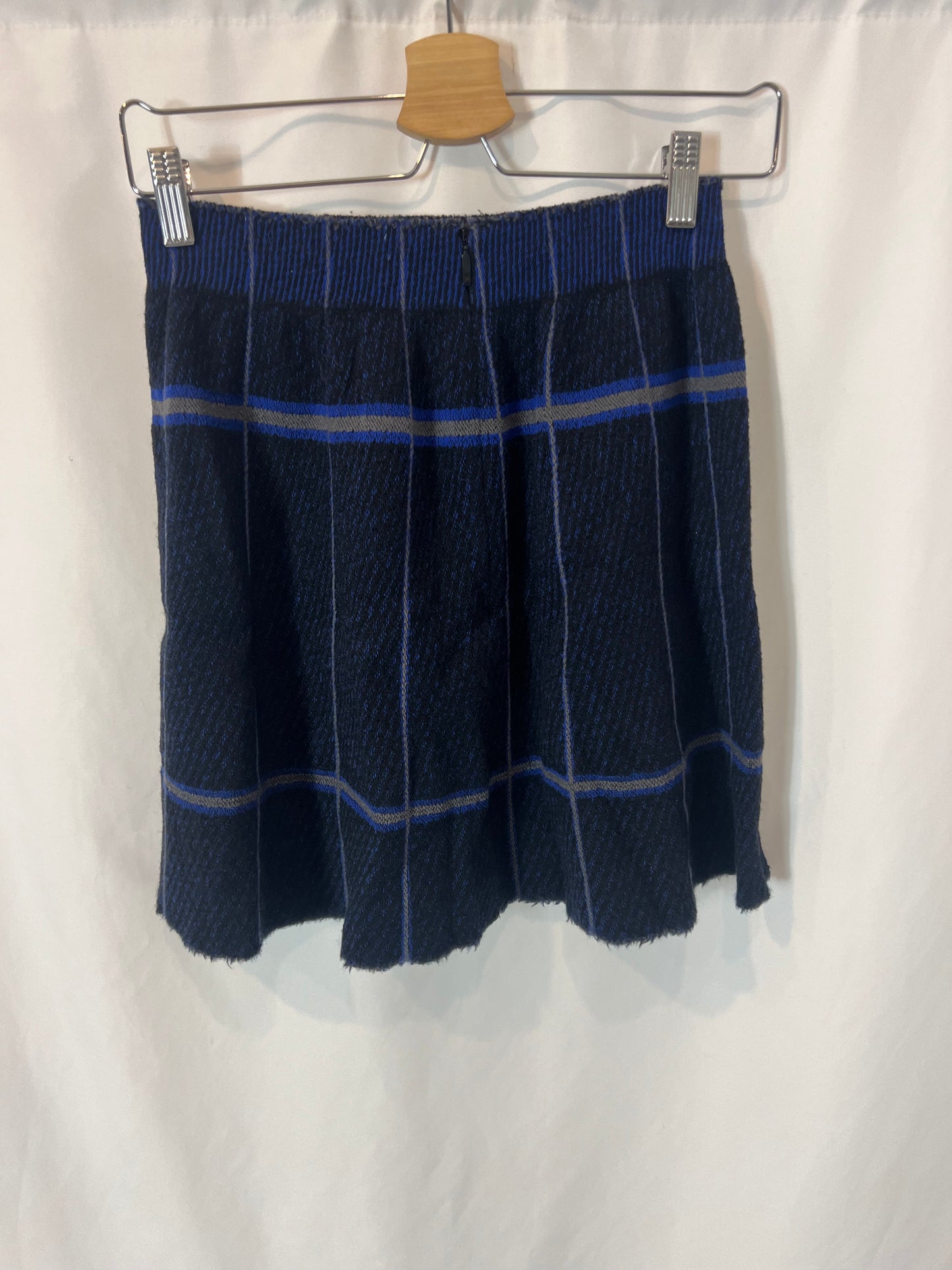 MAROLA. Short checked wool skirt. TS