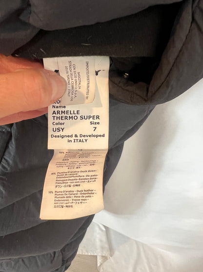 K-WAY SEVEN. Plumas largo reversible negro T.7(m)