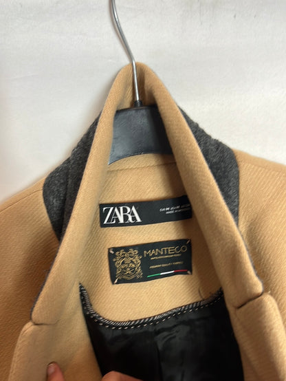 ZARA. Abrigo beige lana T.m
