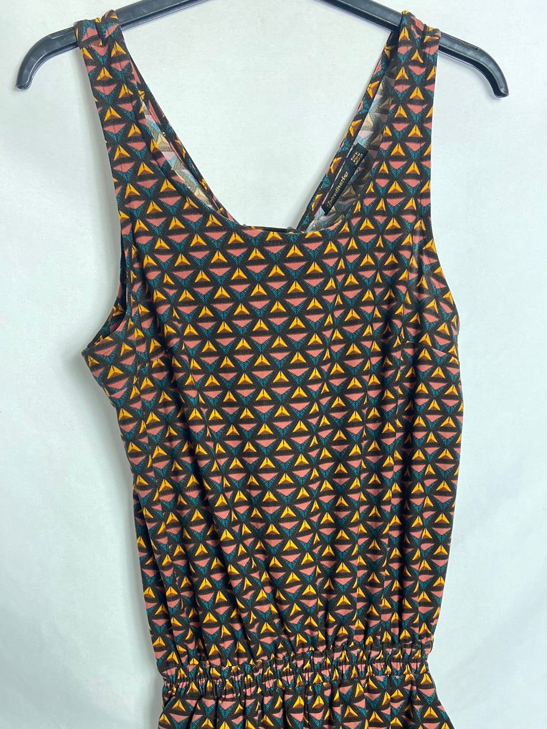 STRADIVARIUS. Mono corto estampado nudo. T M