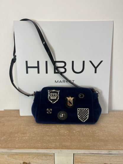 LOLA CASADEMUNT. Bolso azul terciopelo abalorios