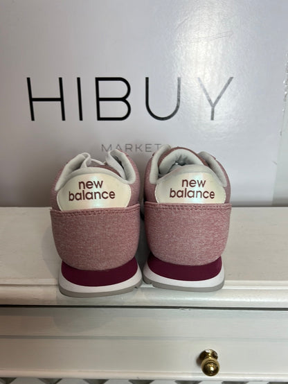 NEW BALANCE. Zapatillas textura jaspeada. T 37,5