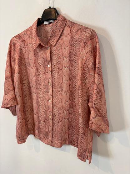 MANGO. Blusa fluida tonos rosa