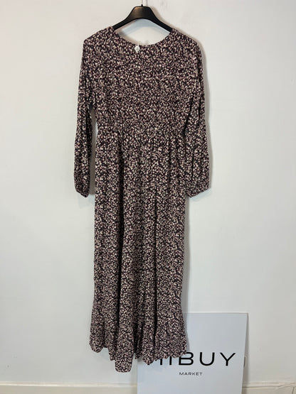 SOMETHING PRETTY. Long floral dress. YOUR (S/M)