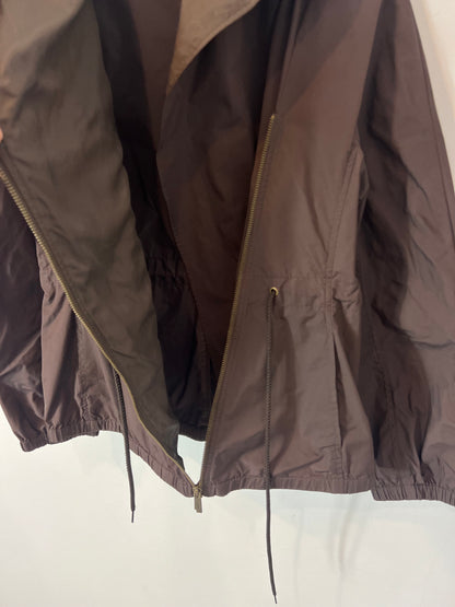 BCBG MAXMARA. Parka marrón cortavientos. T S