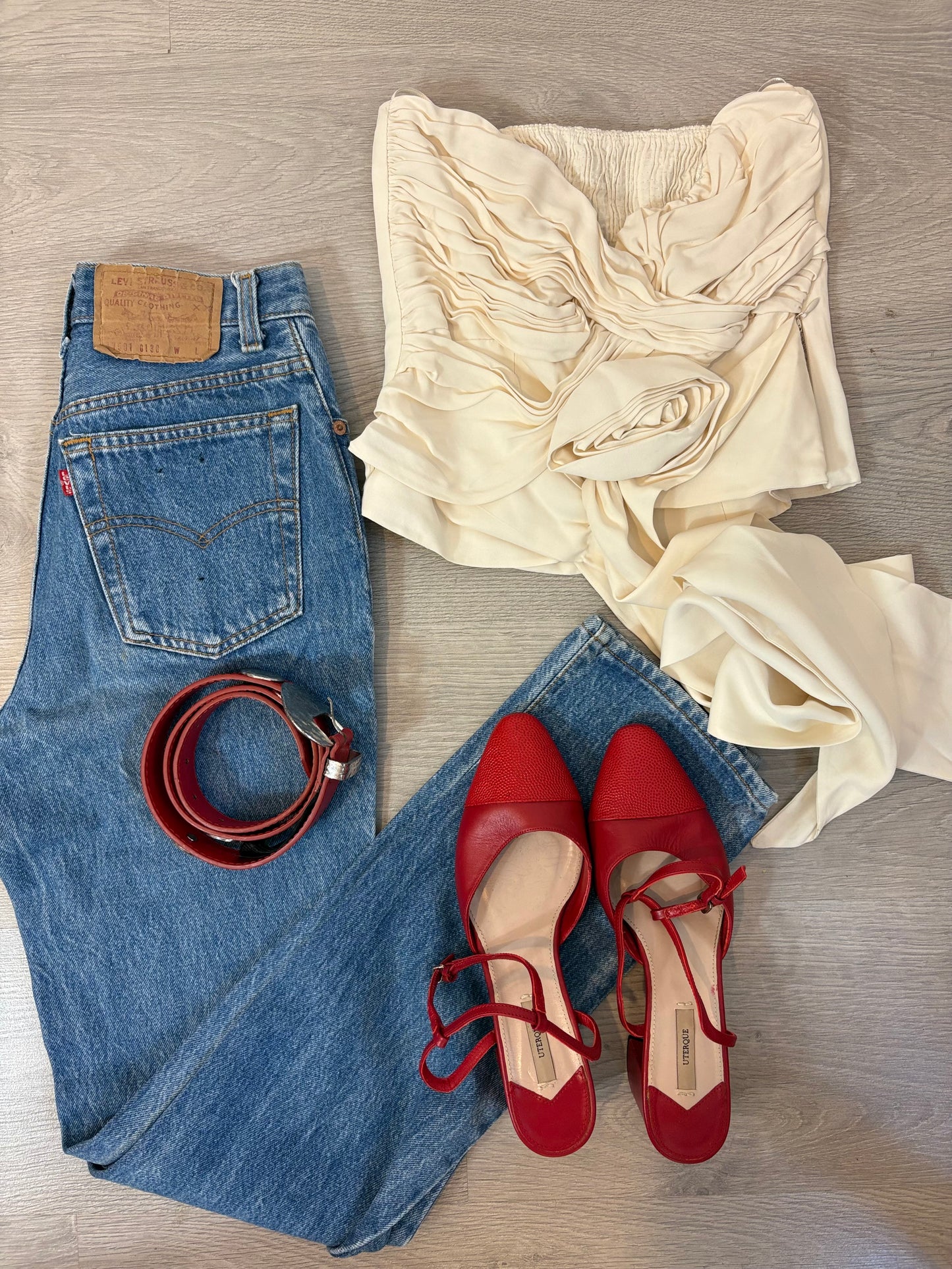 LEVI’S . Denim vintage abotonado lavado medio