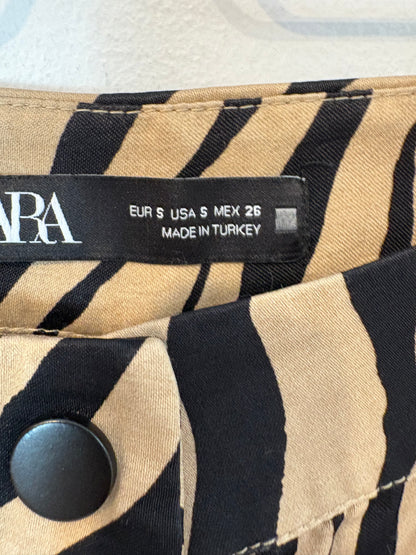 ZARA. Flowing two-tone suit jacket. Size XS/A