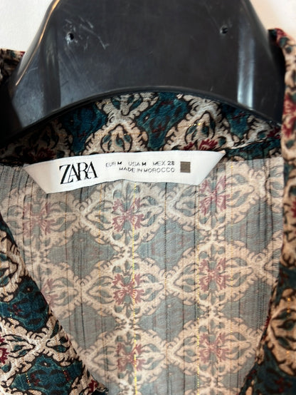 ZARA. Printed blouse with threads Tm