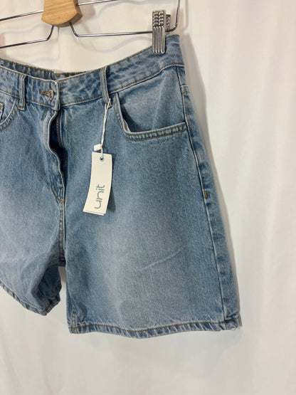 UNIT. Denim shorts. Size 40