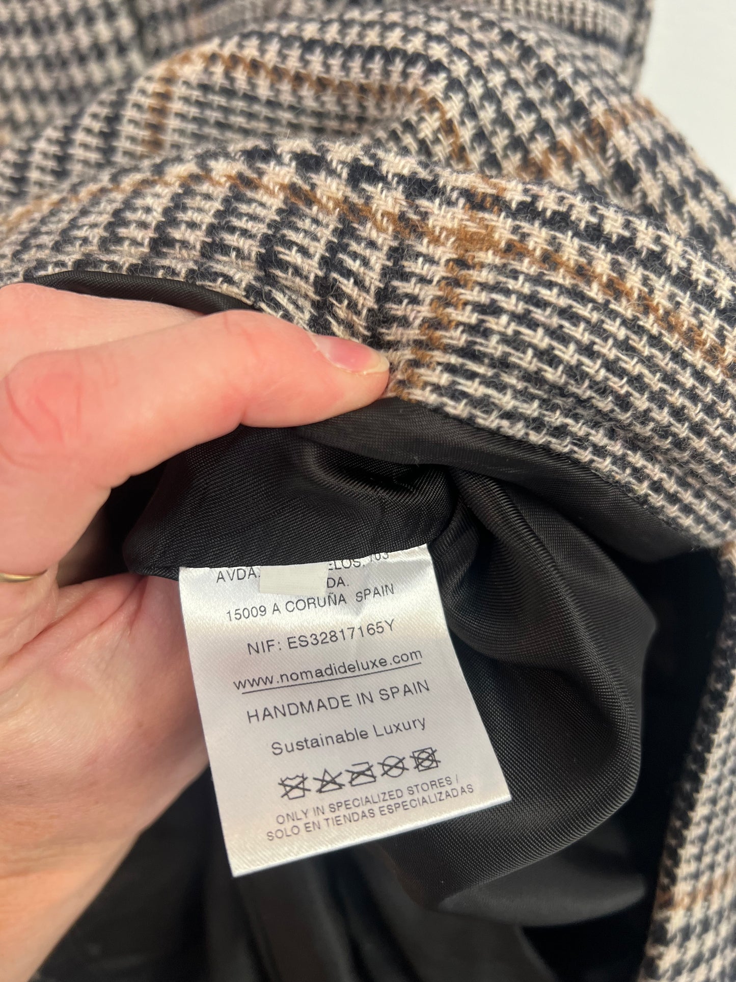 NOMADI DELUXE. Total look con lana pata de gallo. T XS