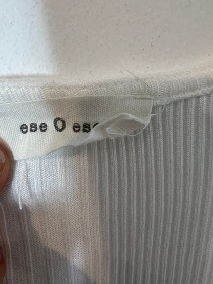 ESE O ESE. Camiseta blanca canalé T.s/m