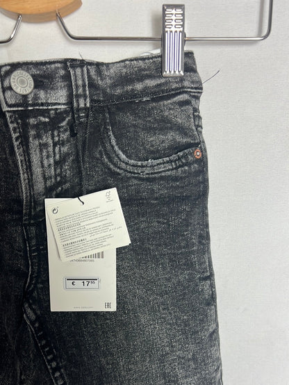 ZARA. Distressed gray denim. Size 6 years