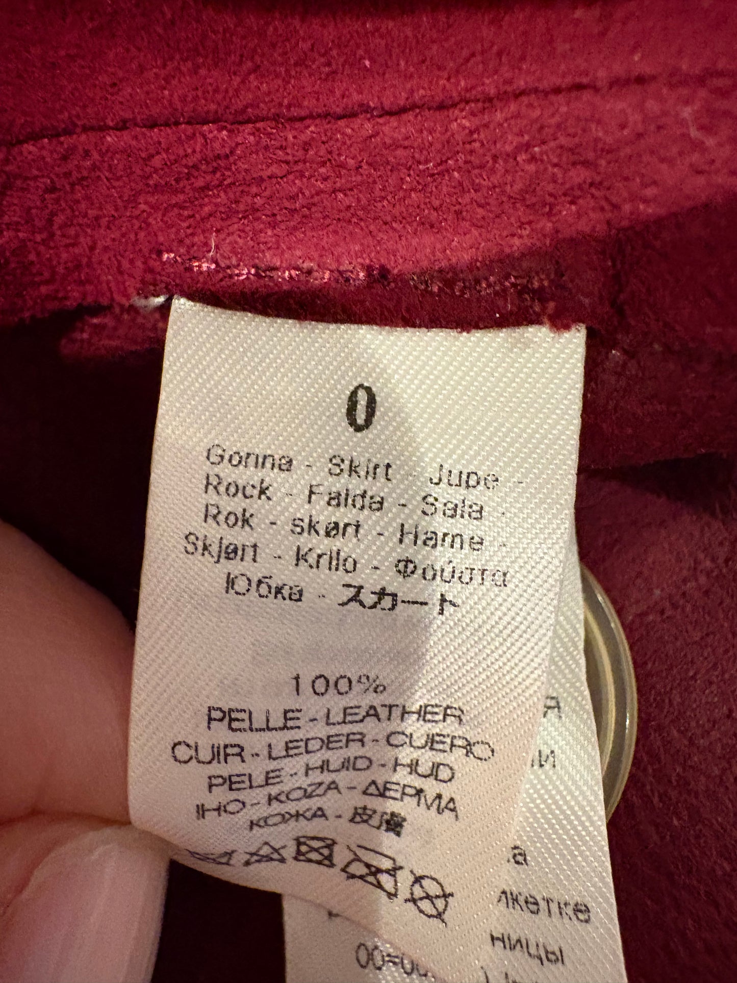 FORTE FORTE. Falda midi piel burdeos