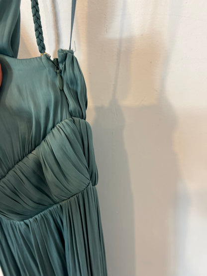 ZARA. Vestido largo fluido escote. T S