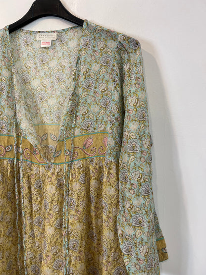 ZARA HOME. Vestido estampado florecitas T.m