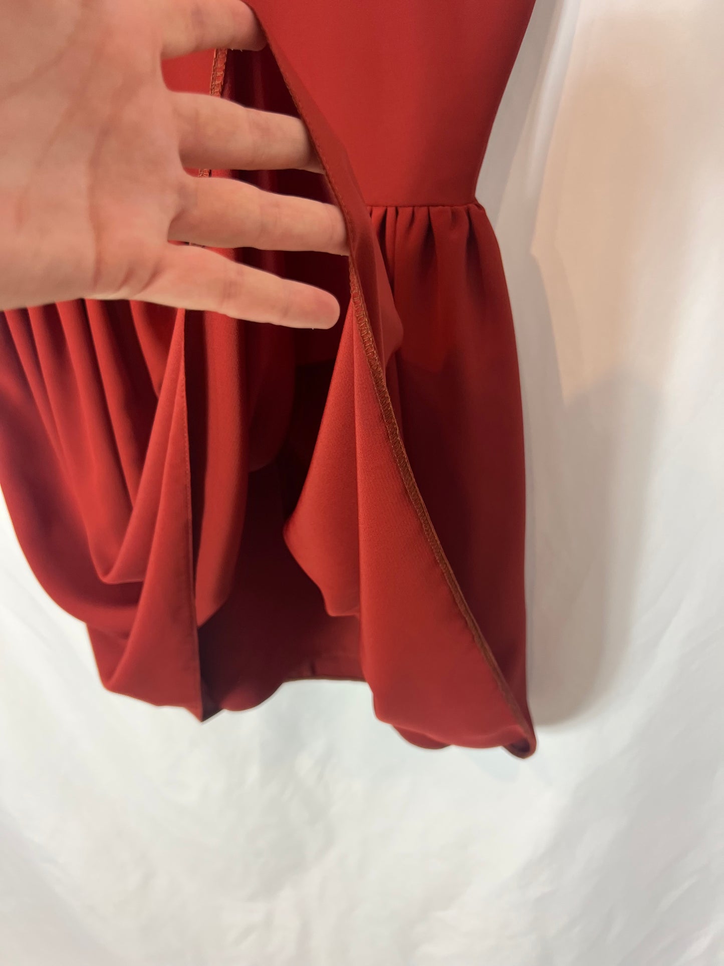 ELISSA BRACCI. Vestido corto teja. T S