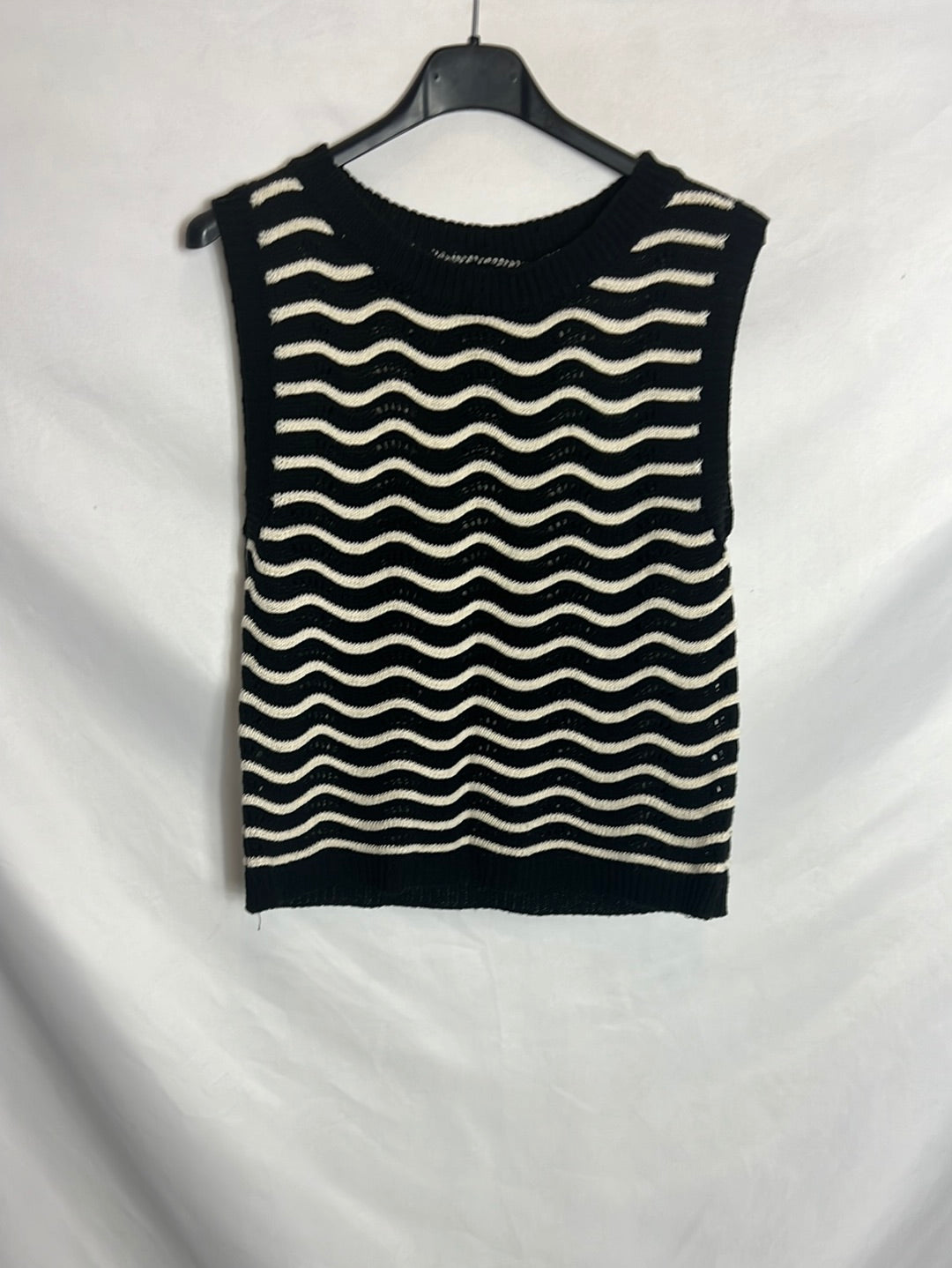 OTRAS. Total look crochet bicolor zig zag. T S/M