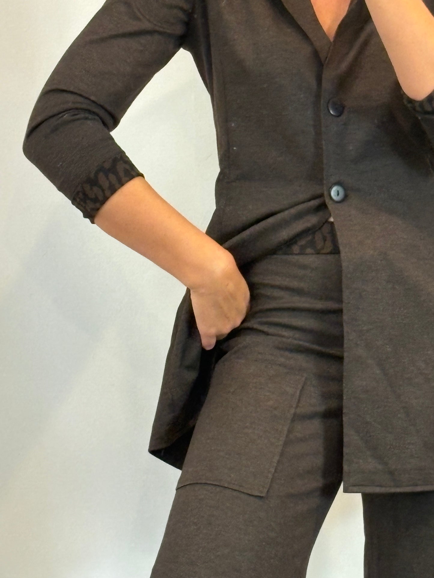 ERRE. Chaqueta marrón espiga  3/4