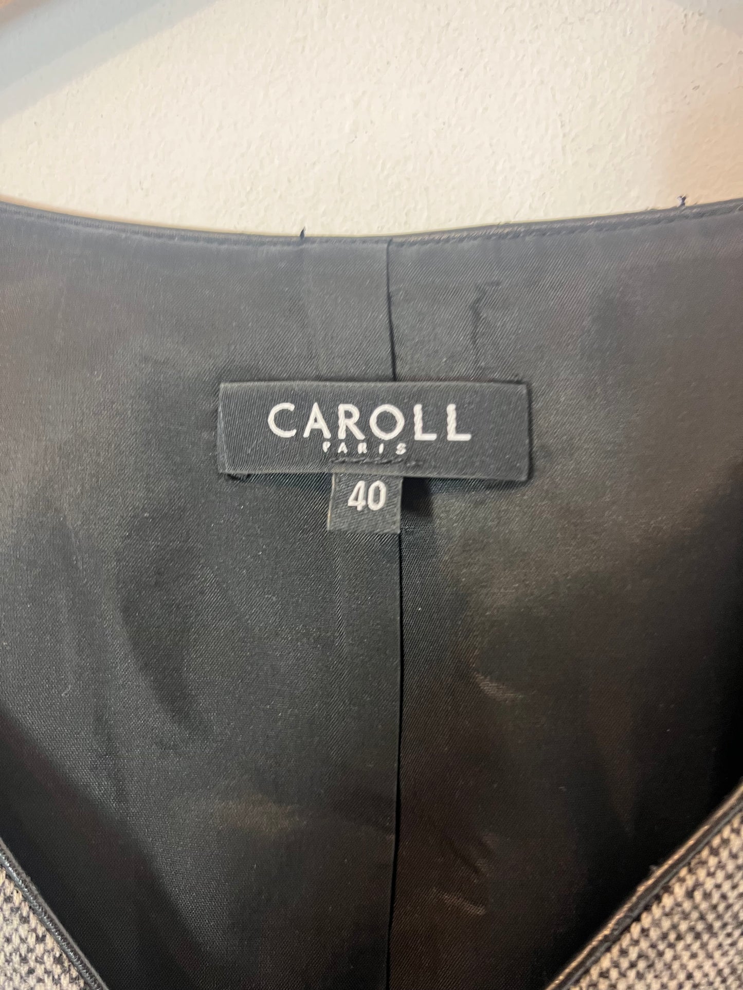 CAROLL. Vestido corto jaspeado con lana. T 40