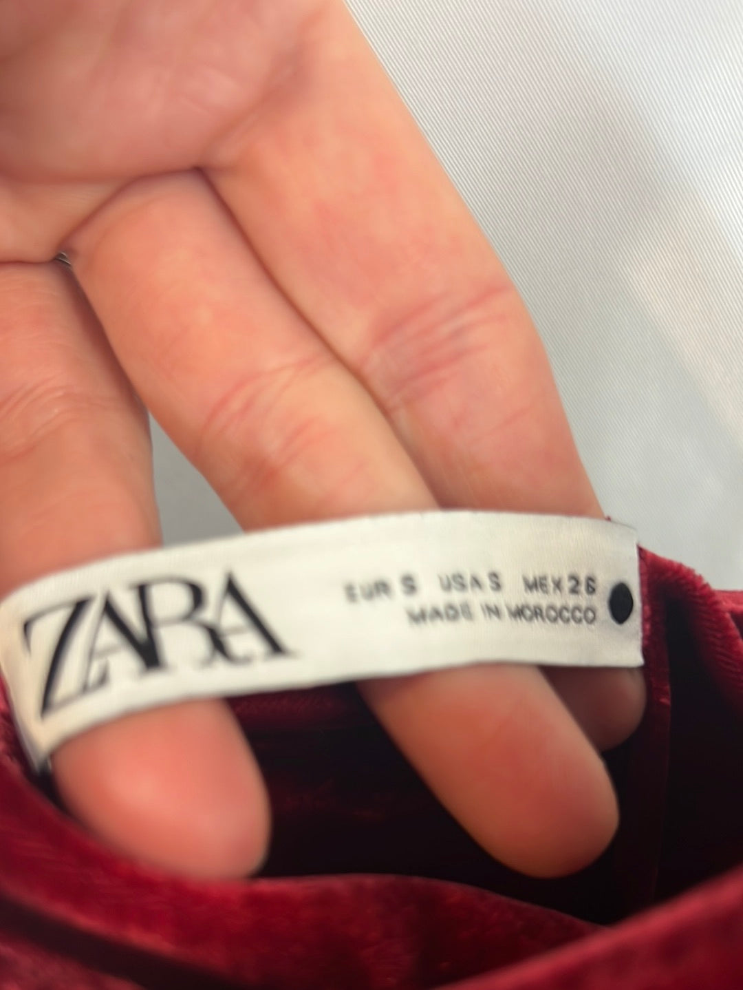 ZARA. Ts velvet midi dress