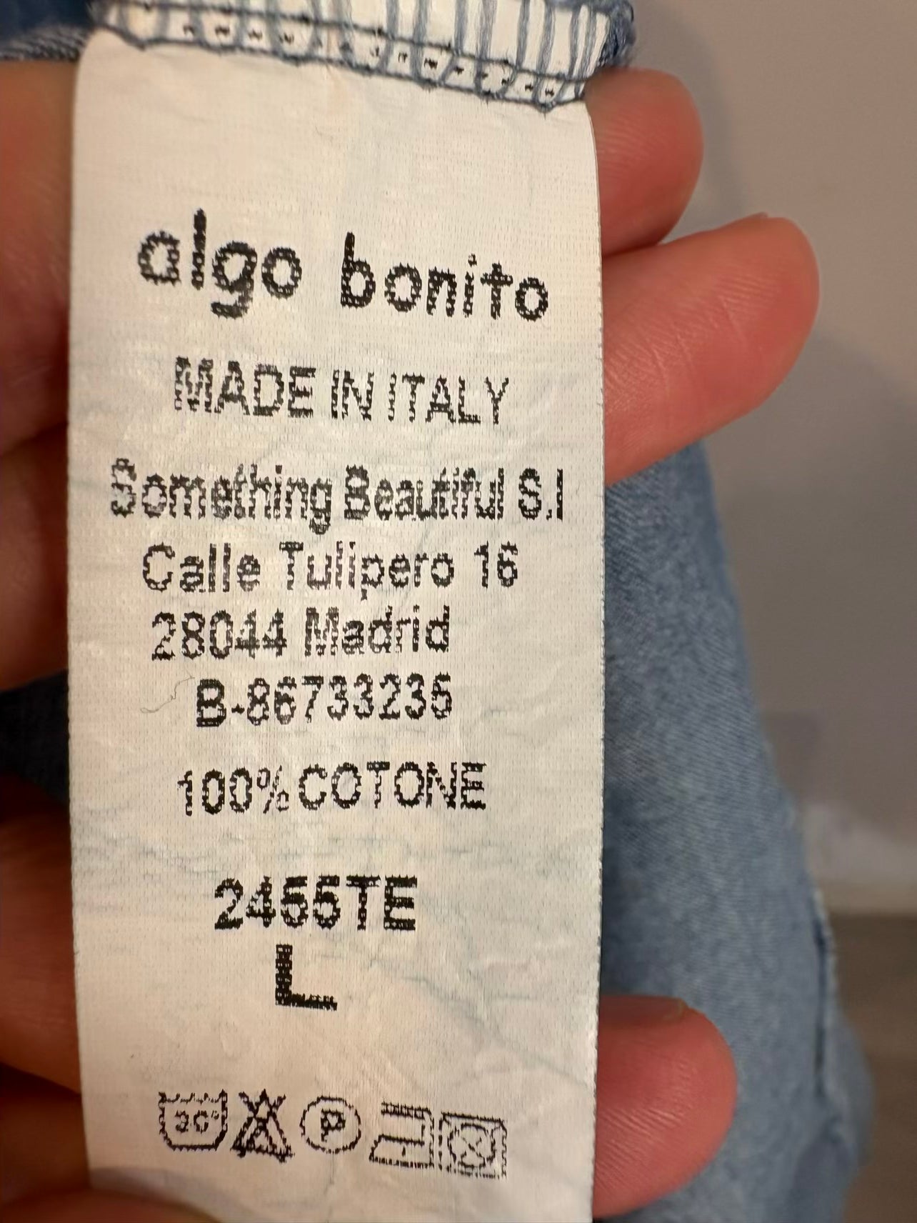 ALGO BONITO. Vestido denim largo abotonado