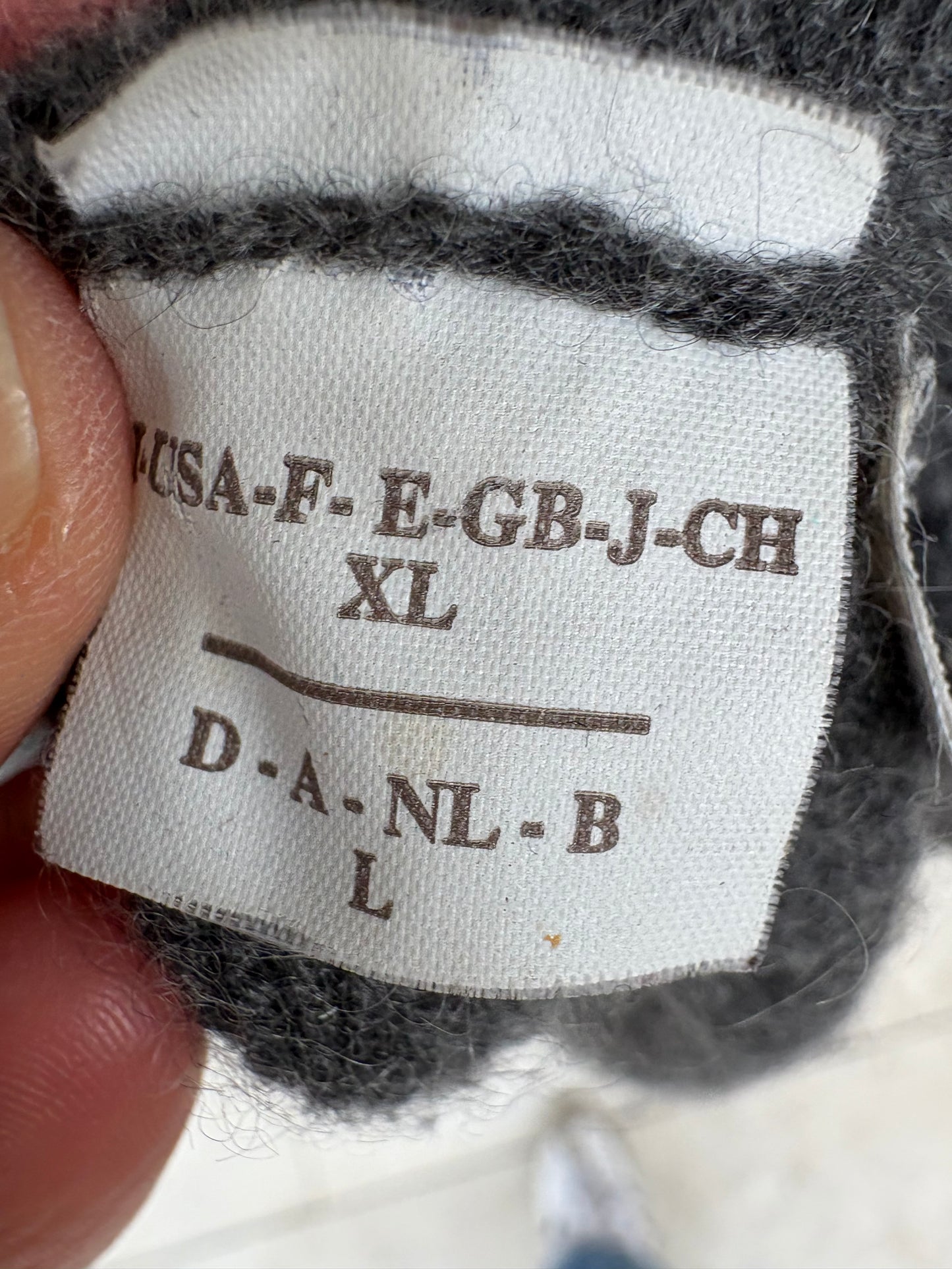 BRUNELLO CUCINELLI. Chaqueta cashmere gris