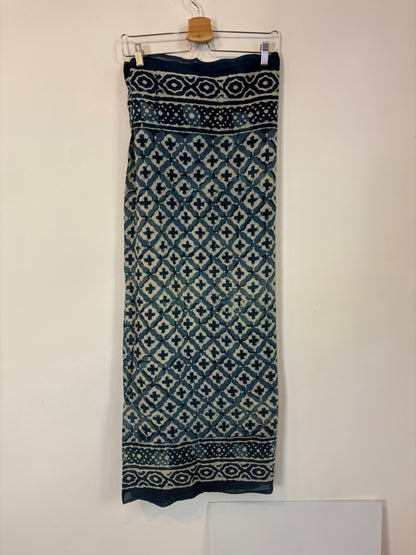 Pareo/ Pañuelo azul estampado