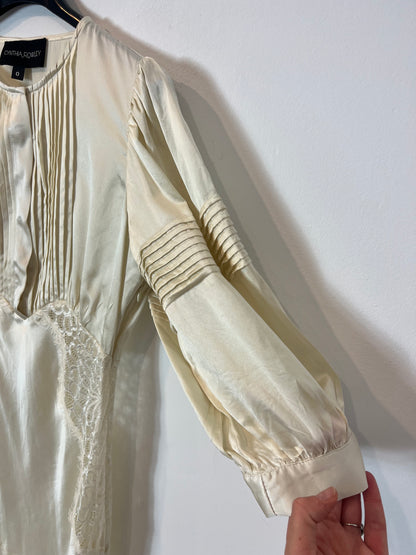 CYNTHIA ROWLEY. Silk and lace dress. S0 /34)