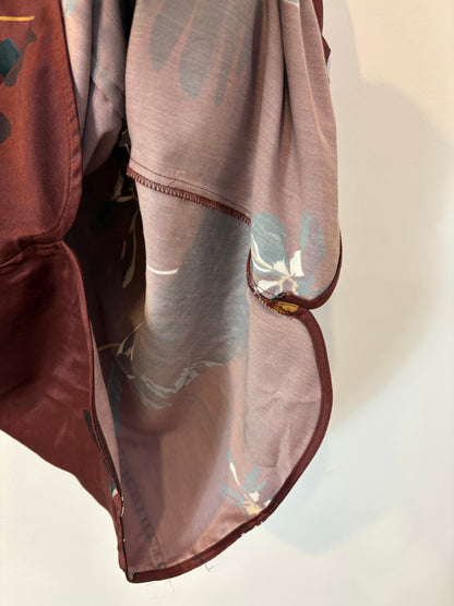 GALCON. Blusa estampada satinada