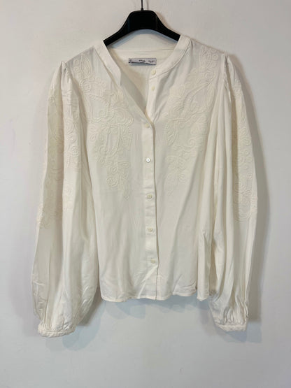 MANGO. Tl embroidered white blouse